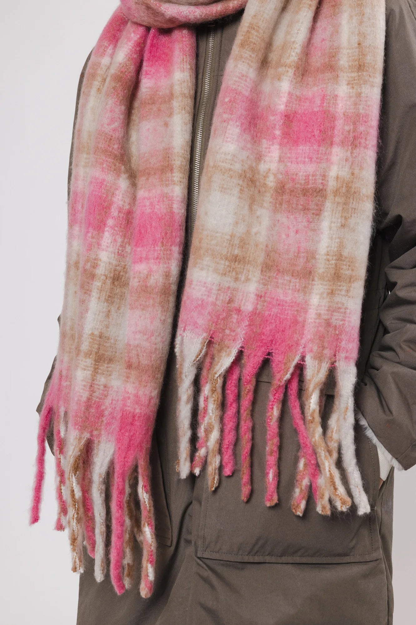 Hipke Scarf ~ Pink