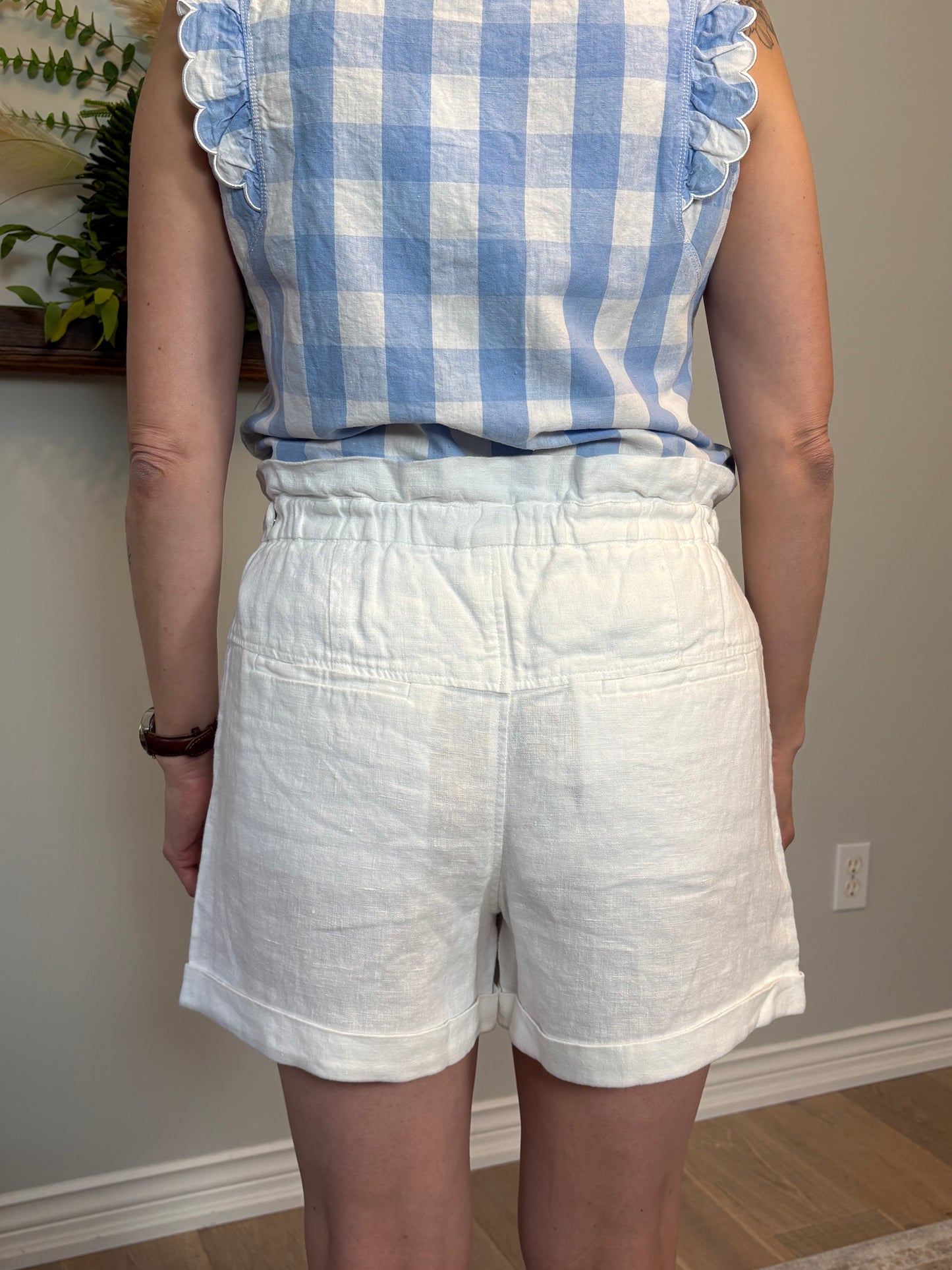 Garence White Linen Short