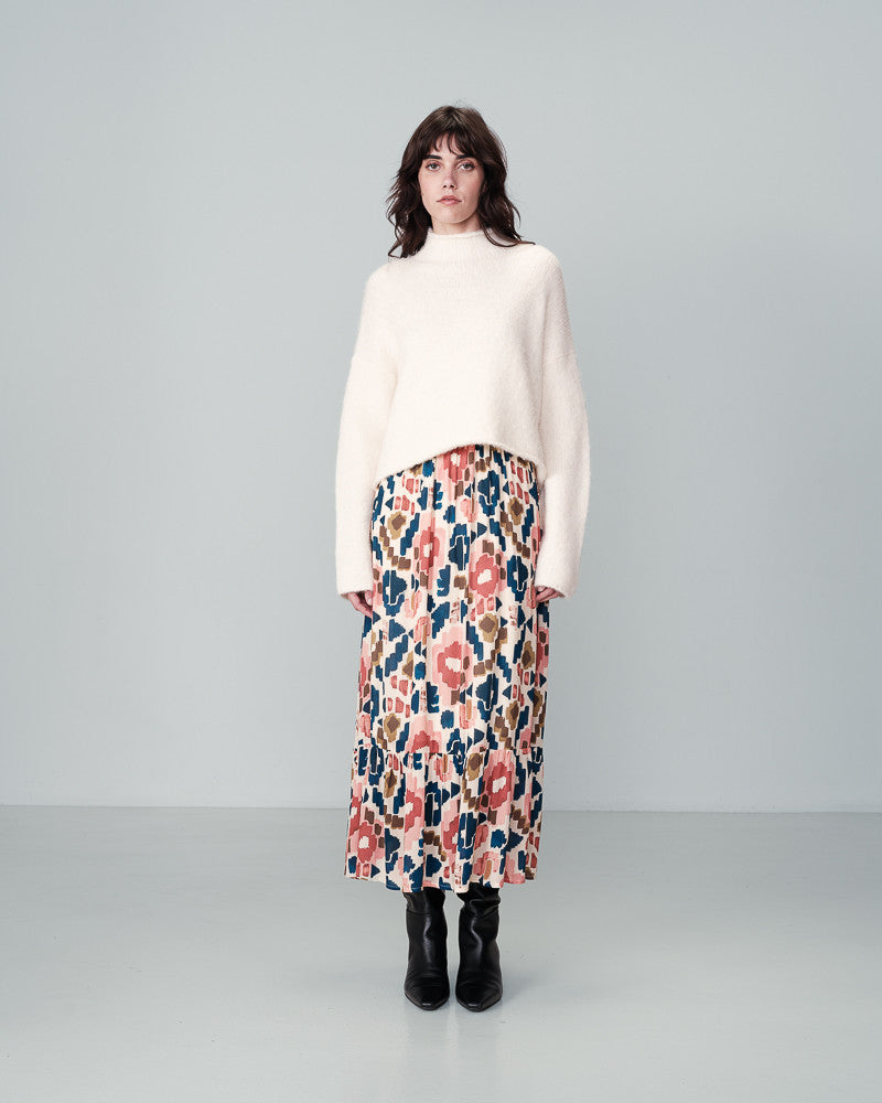 The NICKY long skirt is made of 100% viscose in an exclusive Grace & Mila print. This floral print with unexpected jewel tone colours on a beige background, create a light and bold silhouette. lemon cyprus boutique