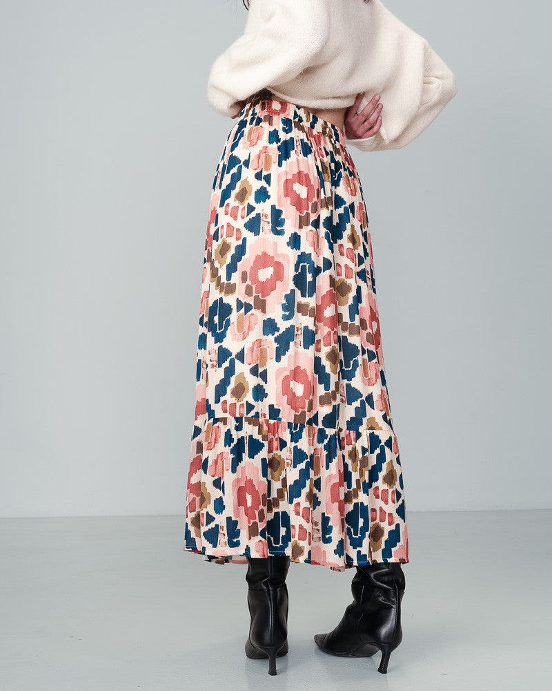 The NICKY long skirt is made of 100% viscose in an exclusive Grace & Mila print. This floral print with unexpected jewel tone colours on a beige background, create a light and bold silhouette. lemon cyprus boutique