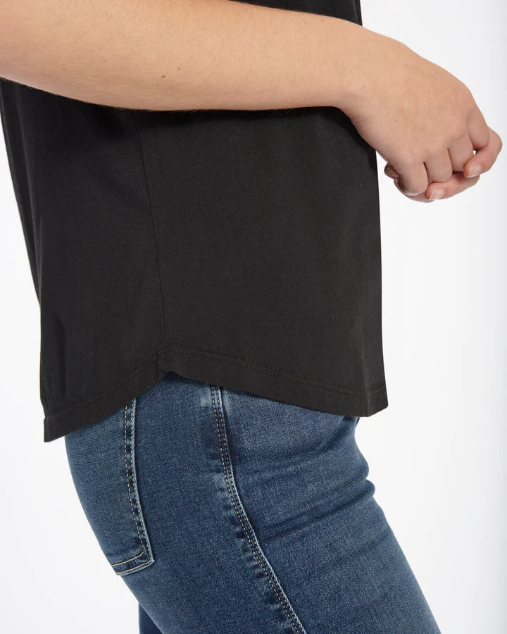 Abbie Crew Tee - Black - Lemon Cyprus