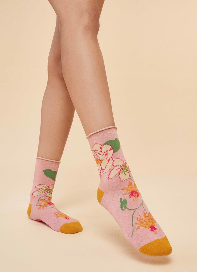 Tropical Flora Ankle Socks - Lemon Cyprus