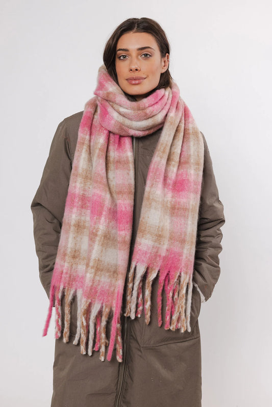 Hipke Scarf ~ Pink