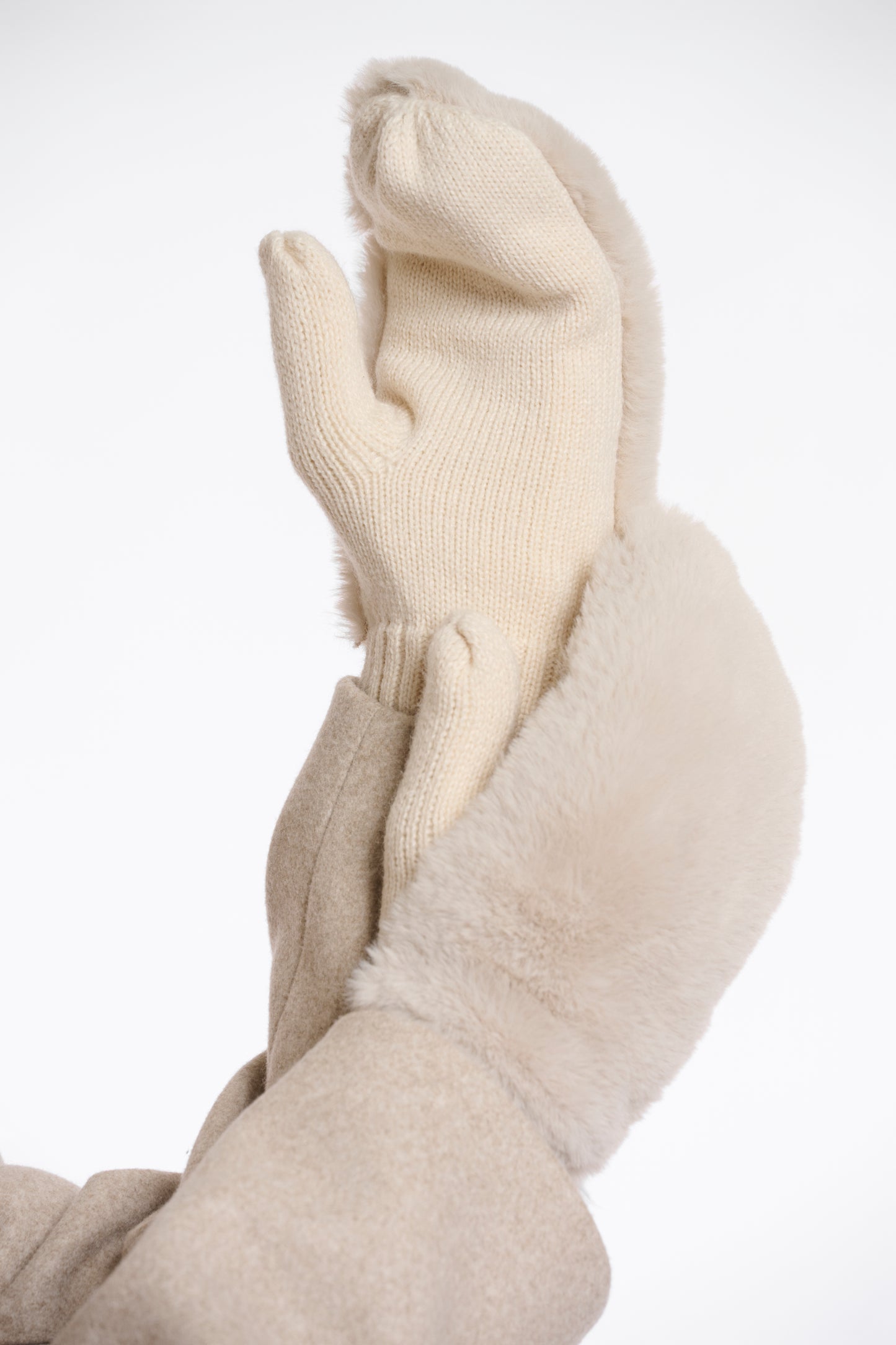 Oxo Fau Fur Mittens ~ Birch