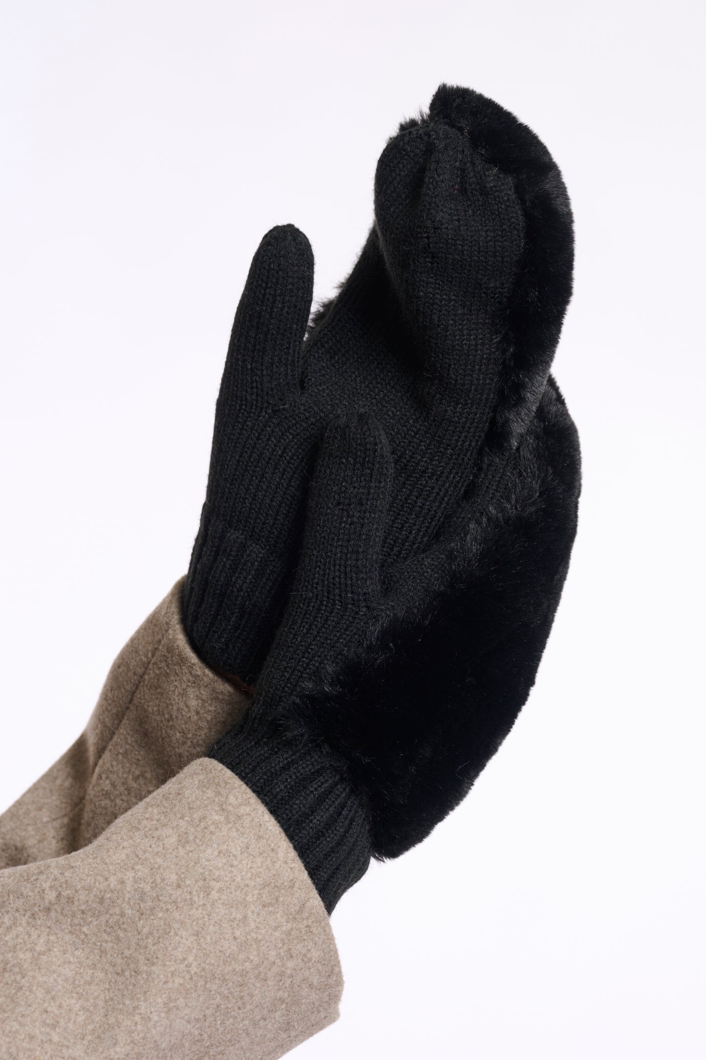 Oxo Faux Fur Mittens ~ Black