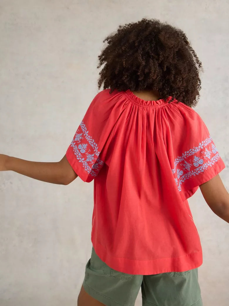 Anna is a good time top. In a beautiful bright coral colour with light blue embroidery details. Don’t try to pass her off with boring Tuesdays at the office. She deserves Saturdays. And sunny days. And dancing-like-nobody’s-watching kind of days. lemon cyprus boutique