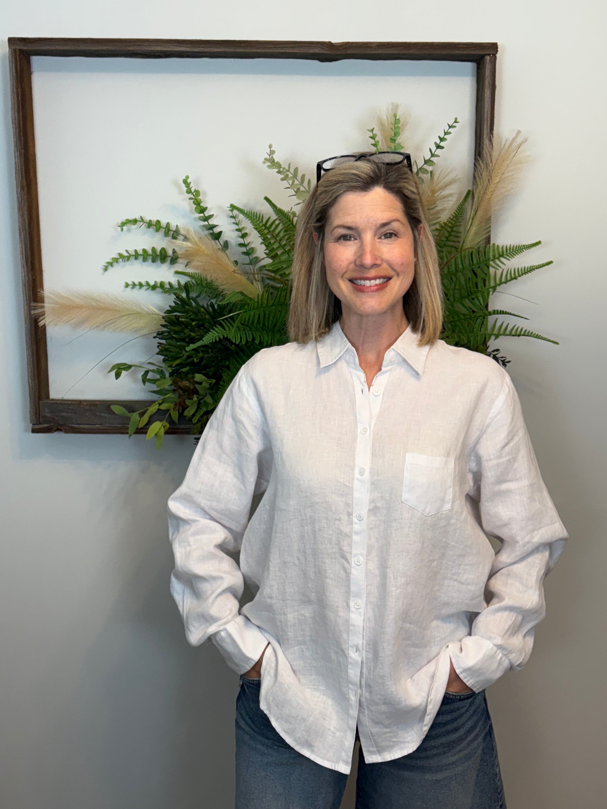 The Imogen Blouse by Naif is a white button-up shirt that belongs in every wardrobe. A true staple, this effortlessly chic piece is crafted from ultra-soft, lightweight woven linen for all-day comfort and breathability