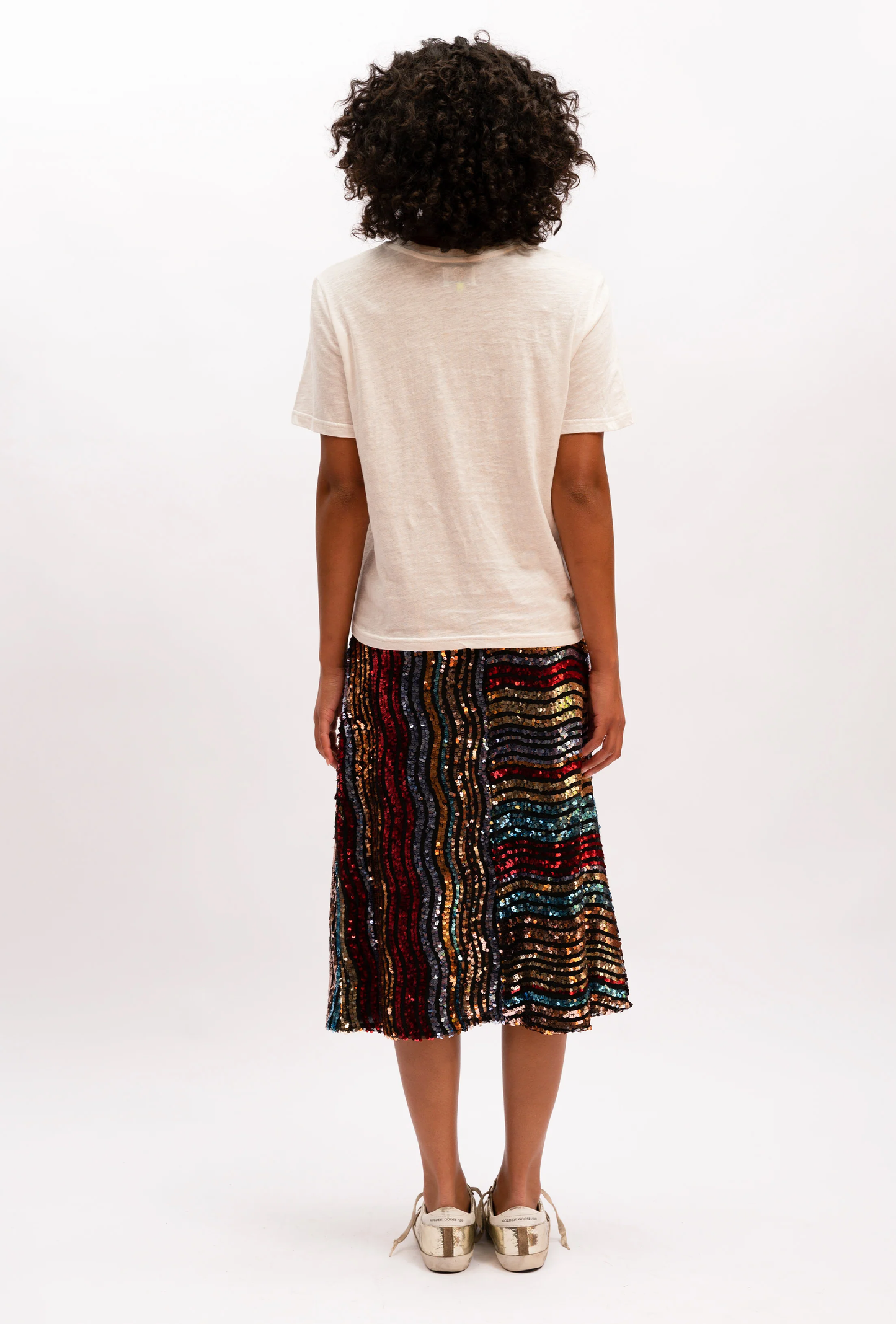 Make a statement in the Sonia Sequin Skirt from We Are The Others. This multi-hued skirt features a sequin design, an internal elastic waistband, and a convenient side seam zipper for maximum comfort. lemon cyprus boutique